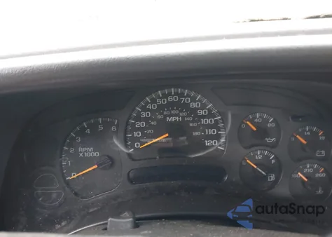 2005 Chevrolet Silverado 1500 Ls z USA, uszkodzony, nr VIN 2GCEC13T651129848